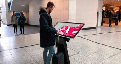 Beneficios de las pantallas interactivas en eventos y lugares públicos