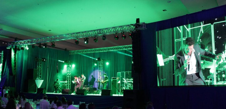 las-soluciones-multimedia-de-lg-como-videowalls-y-pantallas-interactivas-transforman-cualquier-evento