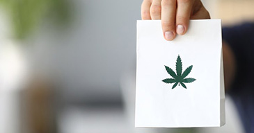 DOOH potencia la publicidad legal de cannabis